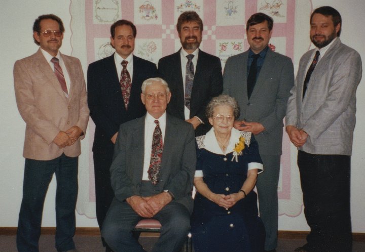 1919.jpg - Ray & Edna Roth  50th Anniversary.  Fred, Larry, Lynn, Reynolds Lamar, Ray & Edna Roth.