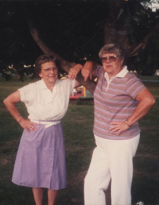 2014.jpg - Edna Roth & Irene Pankoke, sisters.