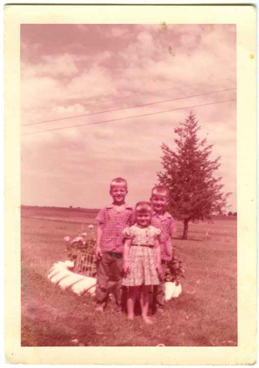 0978.jpg - Steve, Jim & Joanne Decker, grandchildren of Mary & Earl Swartzendruber.  1956