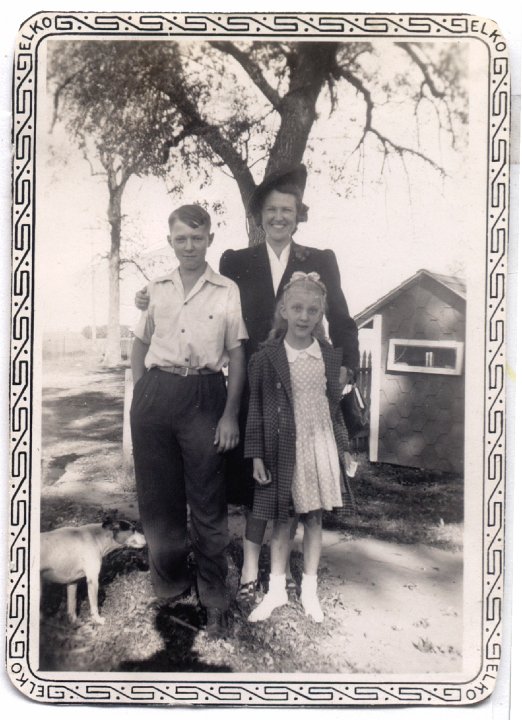 1619.jpg - Carl, ???, Margaret Sandeen.  1941c  Brown Album